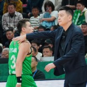 辽宁男篮全新阵容亮相！杨鸣拒绝输球，新援首秀，赵继伟确定出战